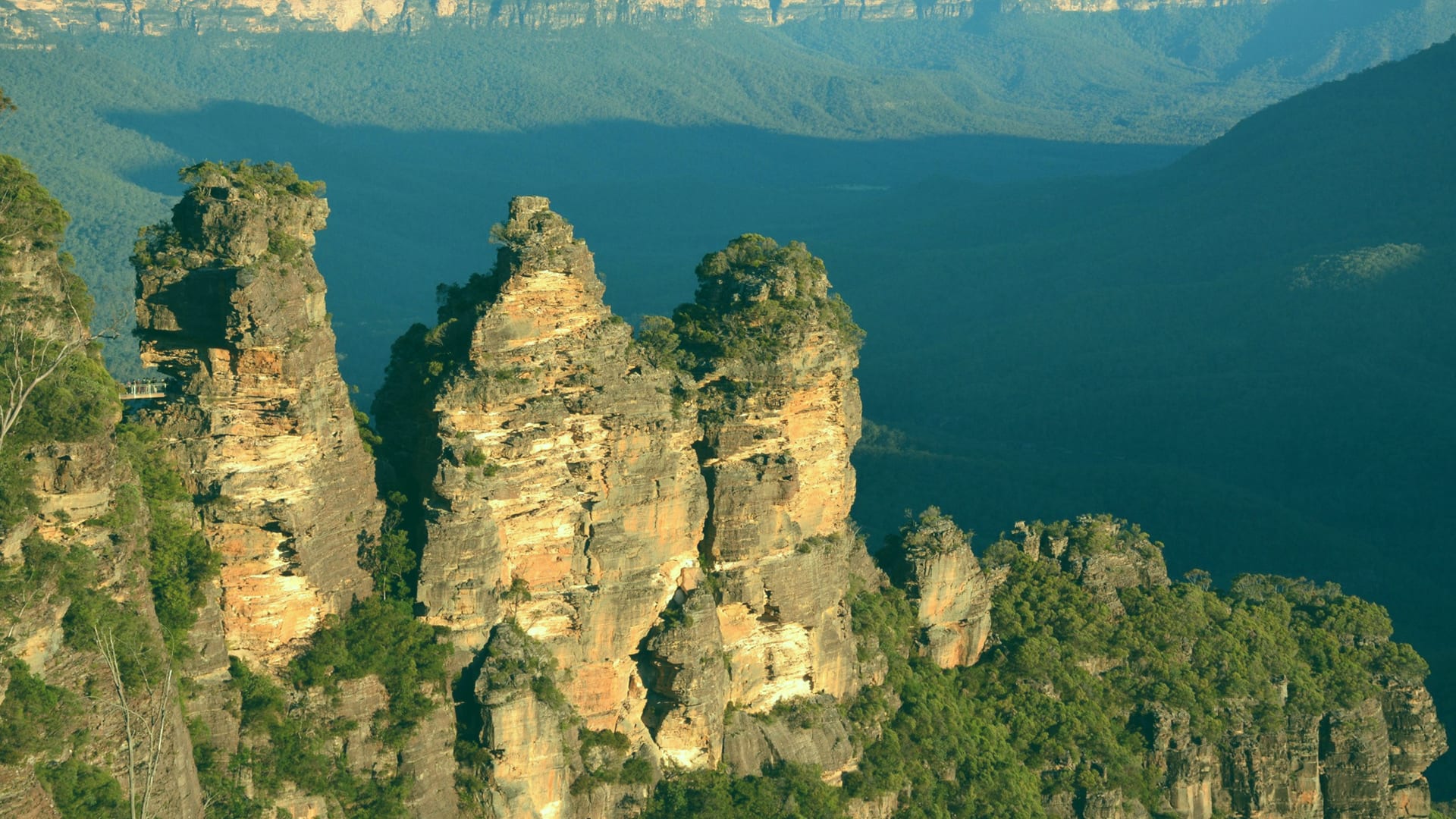 Visit Australia for: Blue mountains from the sky